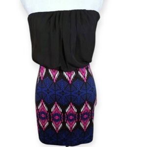 CHARLOTTE RUSSE STRAPLESS MINI DRESS BLACK, PINK, & PURPLE.  SZ.M EUC.